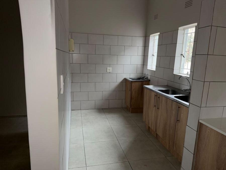 4 Bedroom Property for Sale in Geelhoutpark North West